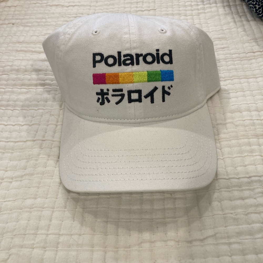 Polaroid White Cap